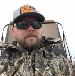 Meet your Posher, Dax